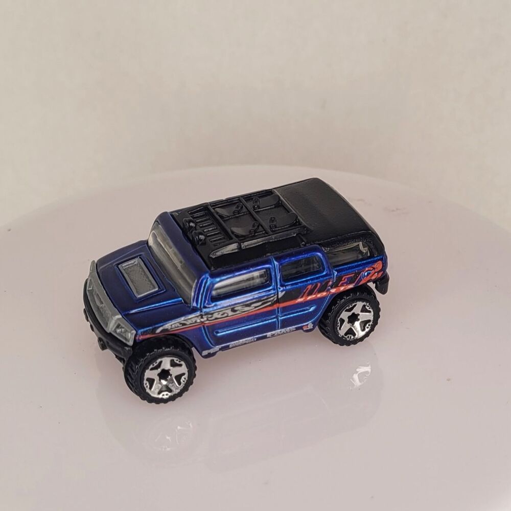 Hot Wheels 2003 Rockster Blue Hummer SUV Diecast Car